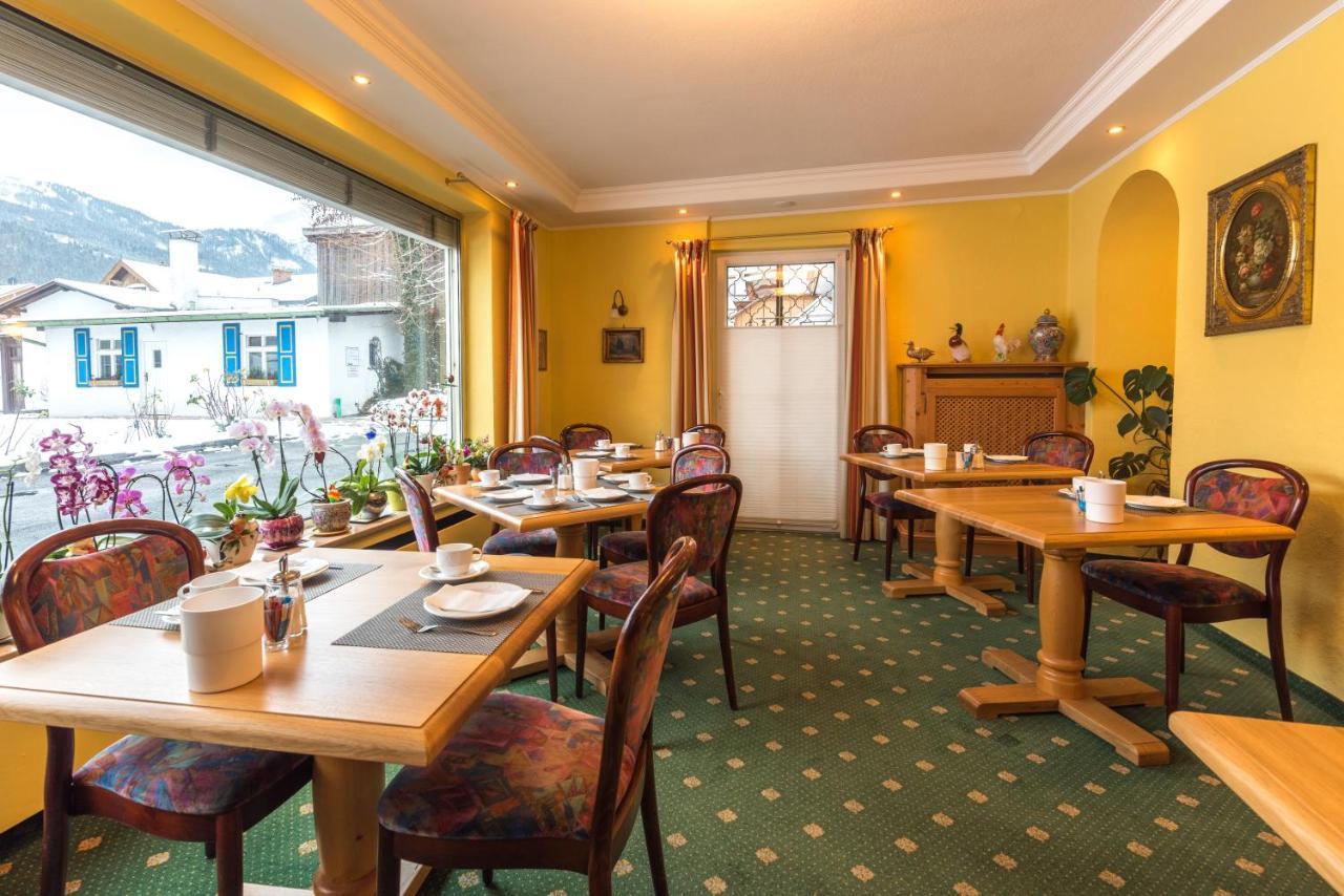 Hotel Garni Almenrausch Und Edelweiss Garmisch-Partenkirchen Exteriör bild