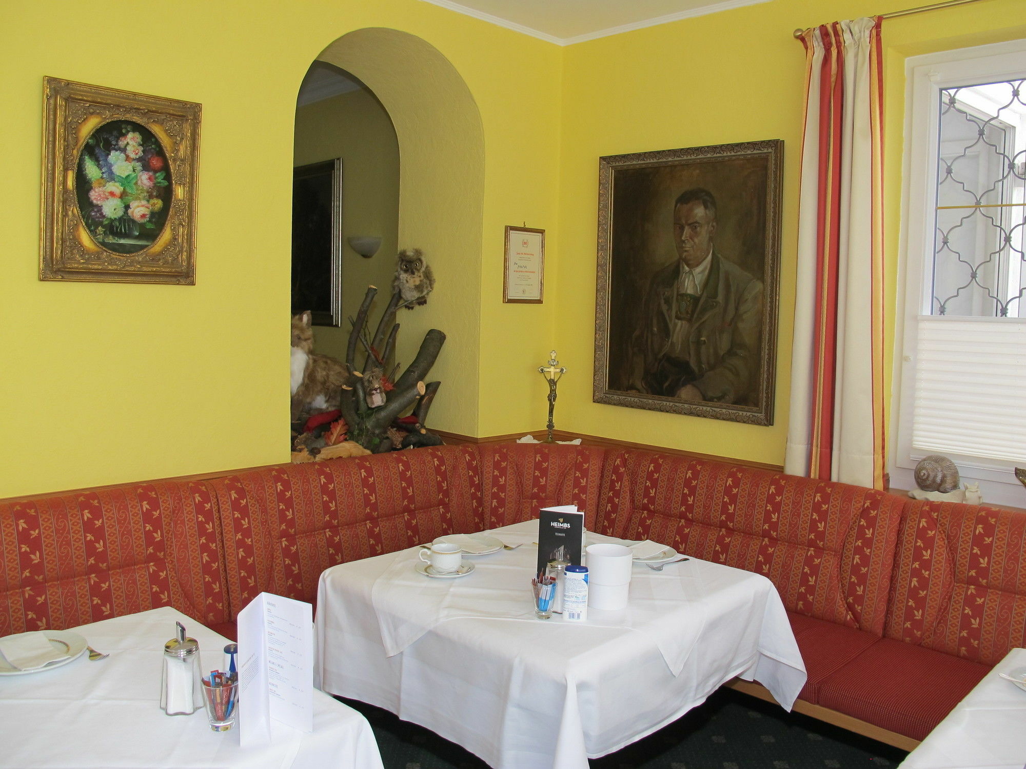 Hotel Garni Almenrausch Und Edelweiss Garmisch-Partenkirchen Exteriör bild
